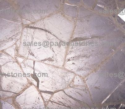 picture of classic quartz surface, slab & tiles